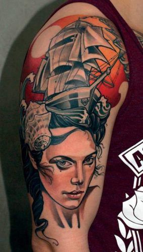 Schiff-Frau-Tattoo