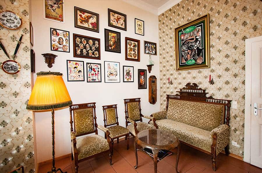 Tattoo & Piercing Berlin Studio Brust oder Keule Prenzlauer Berg