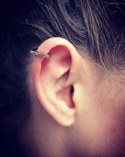 elegant helixpiercing